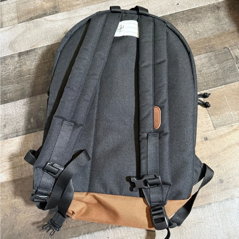 Herschel‎ Backpack